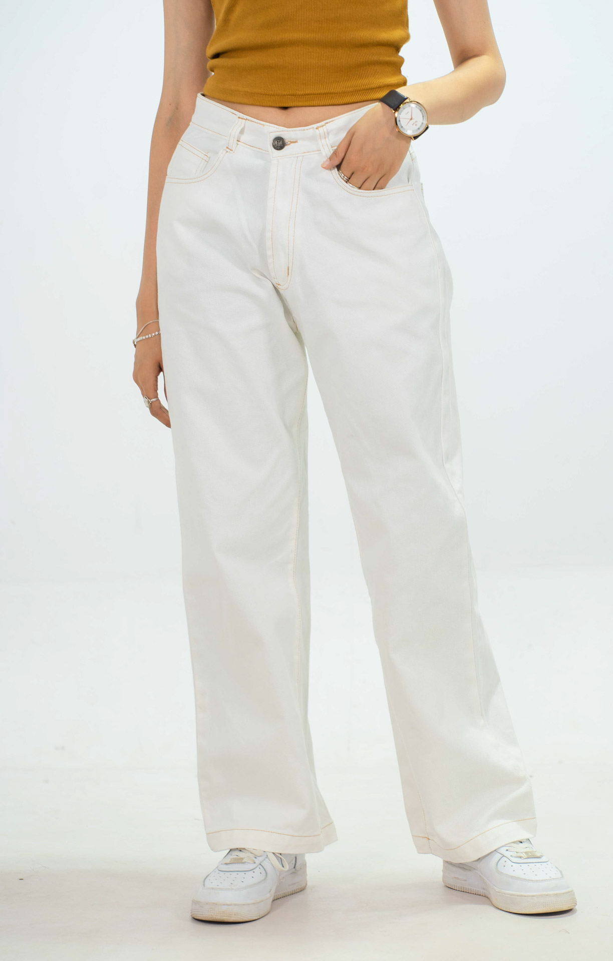 High Waisted Contrast Stitch White Jeans